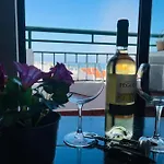 Casa Do Canto With Breakfast & Bar In Old Town Panzió